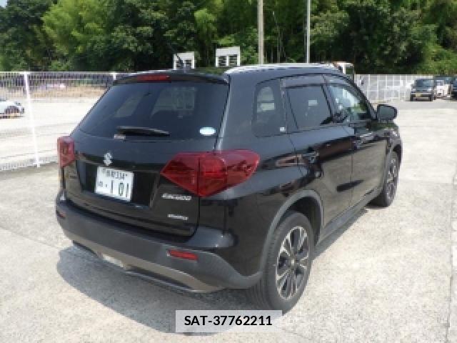 Suzuki ESCUDO 2021-06 7815053-4