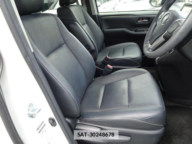 Toyota ESQUIRE 2015-09 7812080-16