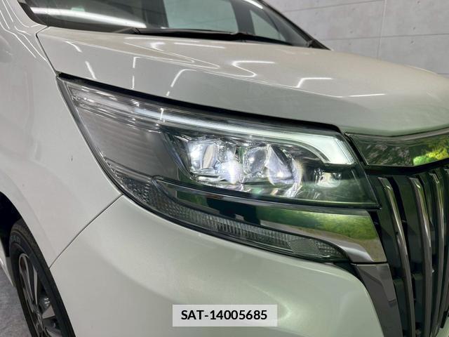 Toyota ESQUIRE 2020-11 7813769-10