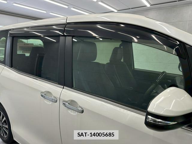 Toyota ESQUIRE 2020-11 7813769-4