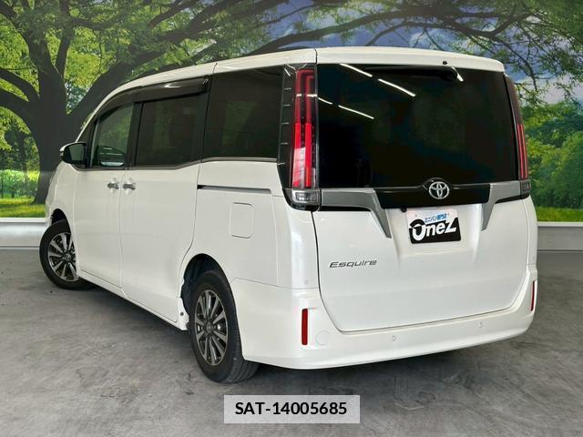 Toyota ESQUIRE 2020-11 7813769-8