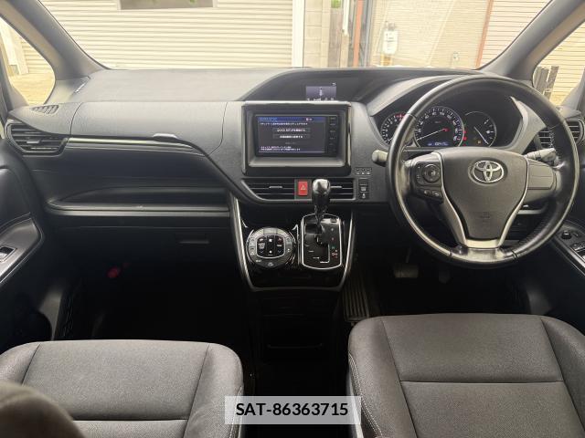 Toyota ESQUIRE 2016-03 7815328-16
