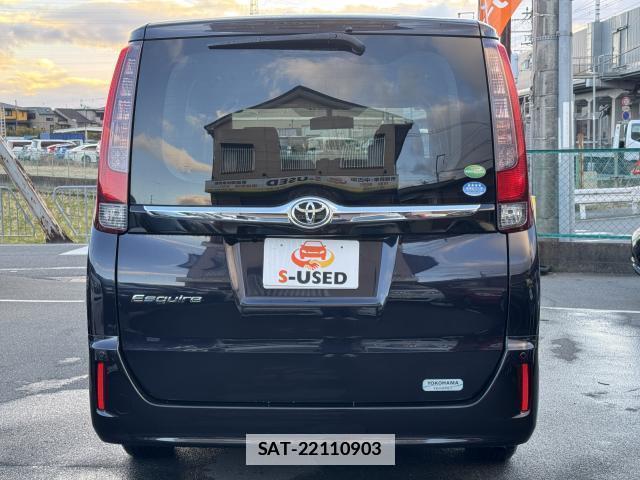 Toyota ESQUIRE 2015-03 7815569-1