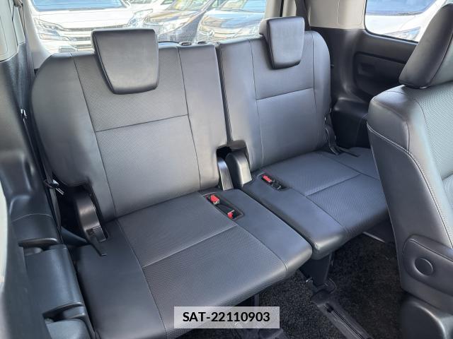 Toyota ESQUIRE 2015-03 7815569-6