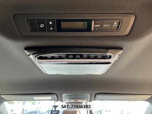Toyota ESQUIRE 2019-01 7815629-17