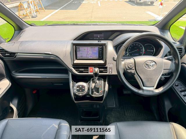 Toyota ESQUIRE 2015-08 7816465-12