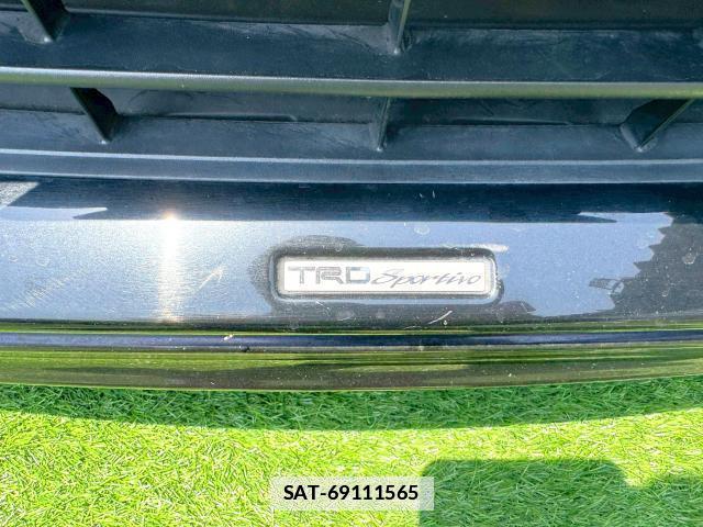 Toyota ESQUIRE 2015-08 7816465-8