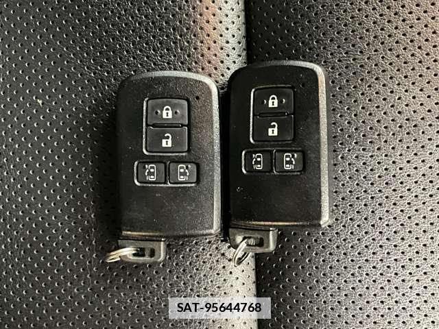Toyota ESQUIRE 2020-12 7818405-5