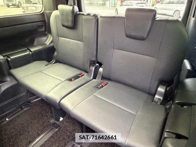 Toyota ESQUIRE 2018-10 7818927-12