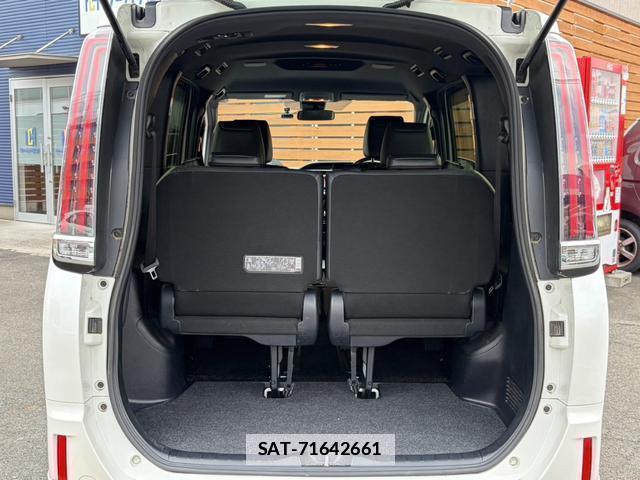 Toyota ESQUIRE 2018-10 7818927-14