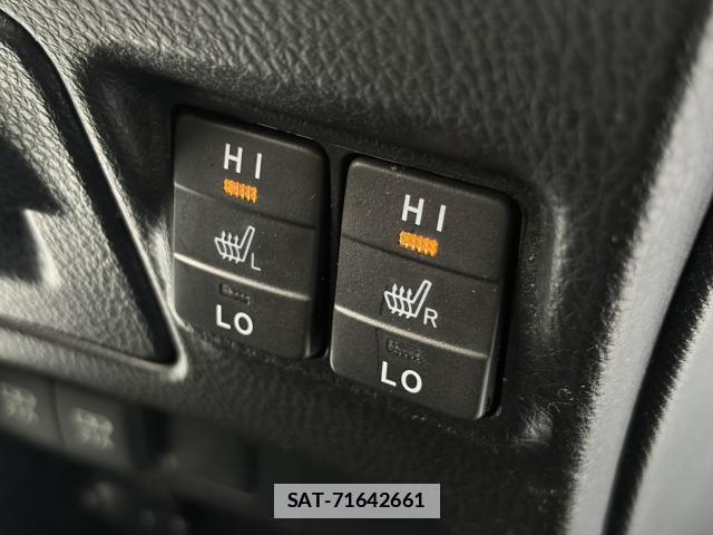 Toyota ESQUIRE 2018-10 7818927-5