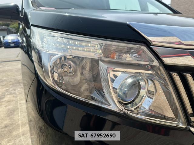 Toyota ESQUIRE 2016-11 7819764-16