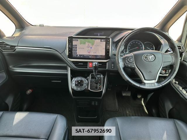 Toyota ESQUIRE 2016-11 7819764-5