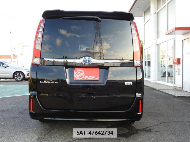 Toyota ESQUIRE 2016-06 7820503-3