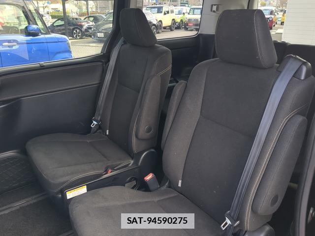 Toyota ESQUIRE 2014-11 7820614-3