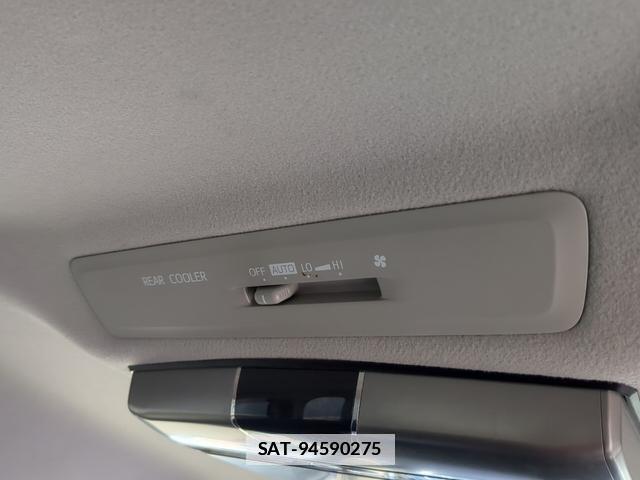 Toyota ESQUIRE 2014-11 7820614-8