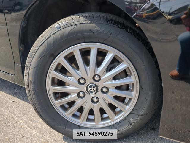 Toyota ESQUIRE 2014-11 7820614-9