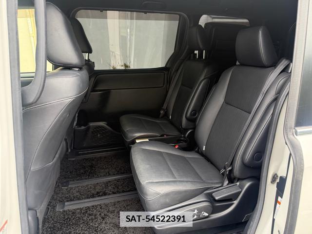 Toyota ESQUIRE 2016-04 7820809-10