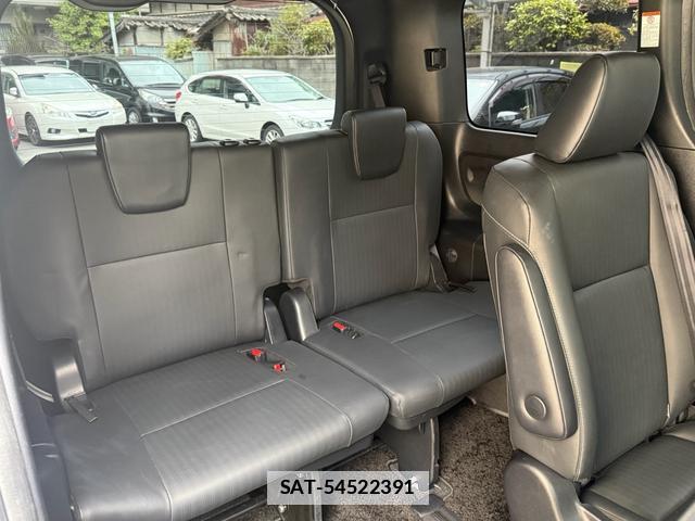 Toyota ESQUIRE 2016-04 7820809-13
