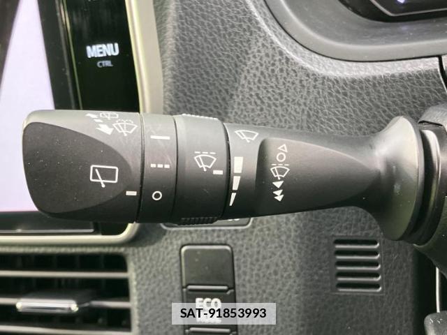 Toyota ESQUIRE 2017-11 7822147-17