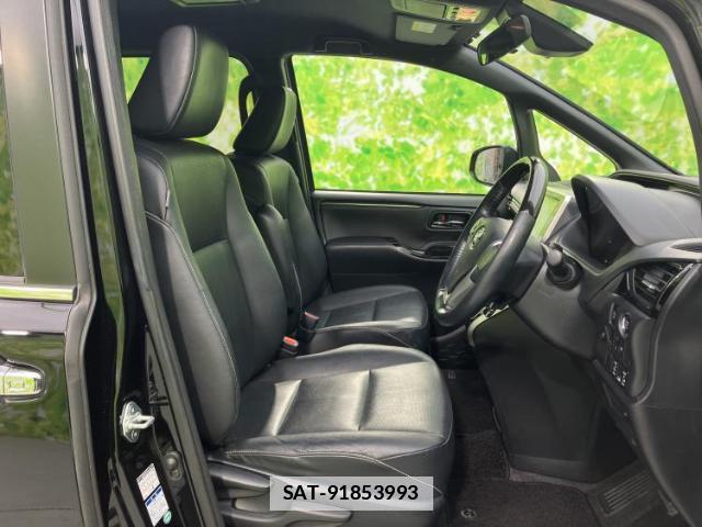 Toyota ESQUIRE 2017-11 7822147-3