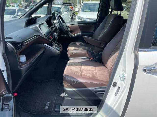 Toyota ESQUIRE 2017-09 7823128-11