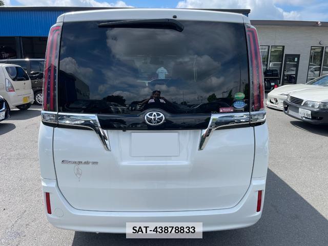 Toyota ESQUIRE 2017-09 7823128-2