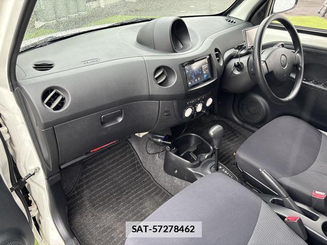 Daihatsu ESSE 2010-04 7819849-13