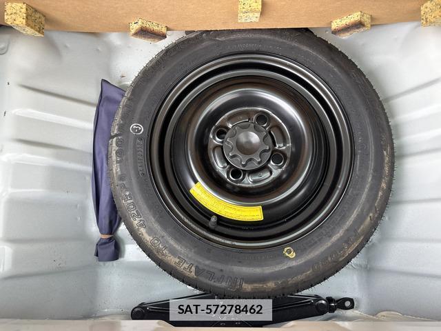 Daihatsu ESSE 2010-04 7819849-9
