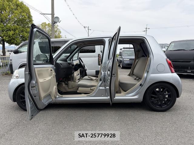 Daihatsu ESSE 2009-03 7820382-12