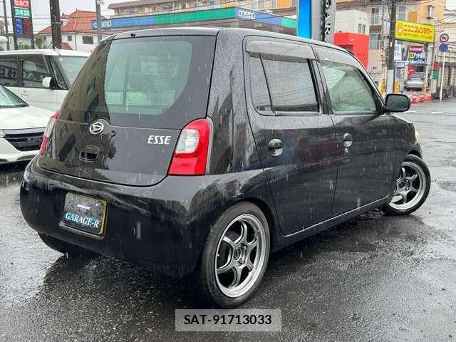 Daihatsu ESSE 2009-06 7823152-3