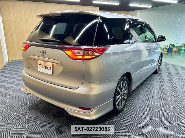 Toyota ESTIMA 2016-09 7812117-4