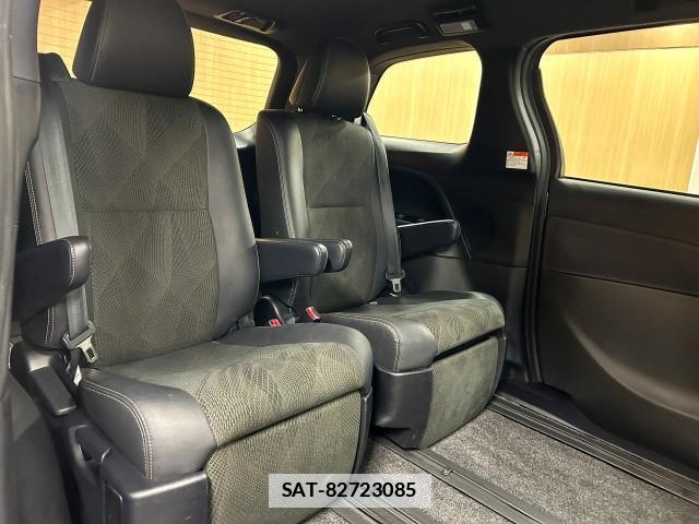 Toyota ESTIMA 2016-09 7812117-7