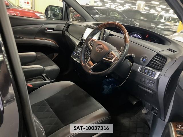 Toyota ESTIMA 2017-05 7813453-10