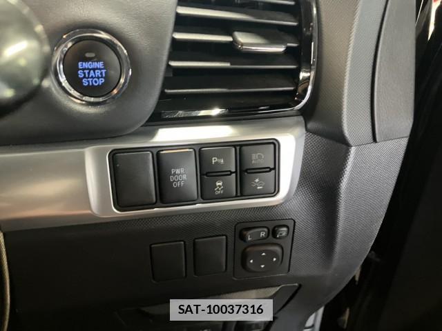Toyota ESTIMA 2017-05 7813453-8