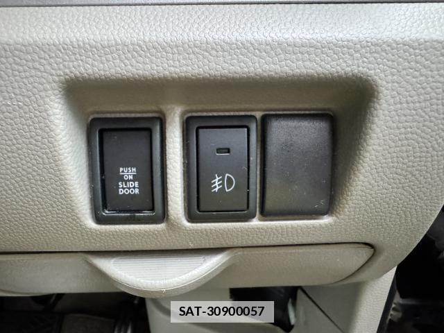 Suzuki EVERY WAGON 2011-06 7812803-13