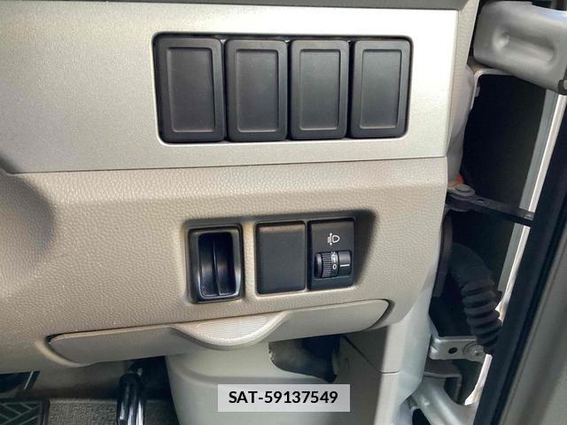 Suzuki EVERY WAGON 2012-09 7813235-13