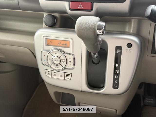 Suzuki EVERY WAGON 2016-07 7815292-17