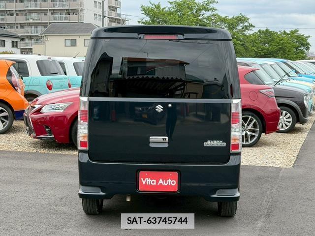 Suzuki EVERY WAGON 2013-11 7815472-3