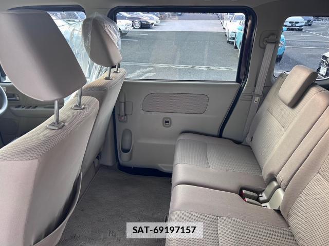 Suzuki EVERY WAGON 2016-10 7817269-11
