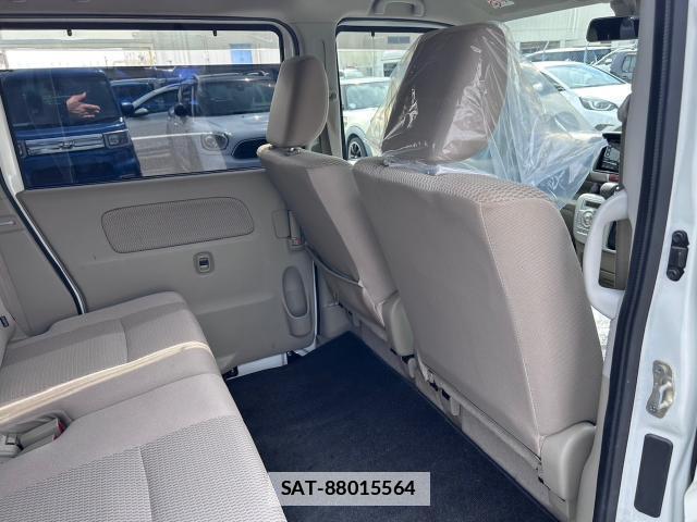 Suzuki EVERY WAGON 2017-10 7817305-11