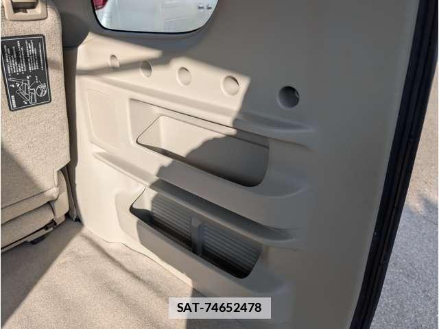 Suzuki EVERY WAGON 2019-02 7820032-18