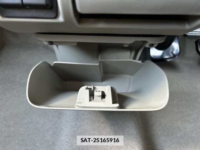 Suzuki EVERY WAGON 2026-02 7822637-14
