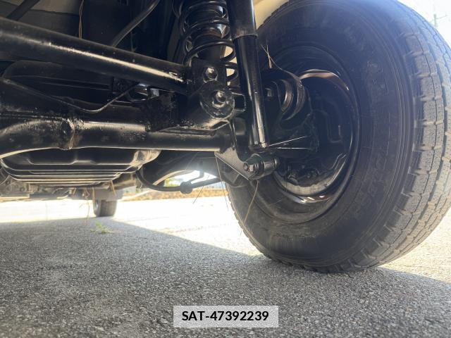 Suzuki EVERY 2014-03 7811940-14