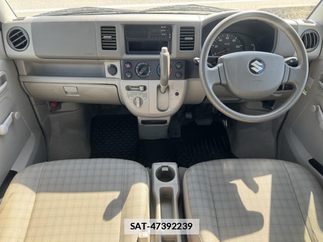 Suzuki EVERY 2014-03 7811940-7