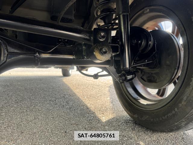 Suzuki EVERY 2014-03 7811943-16