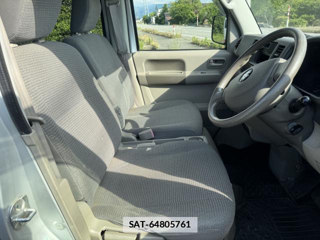 Suzuki EVERY 2014-03 7811943-8