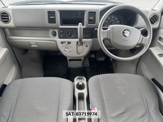 Suzuki EVERY 2013-05 7811949-12
