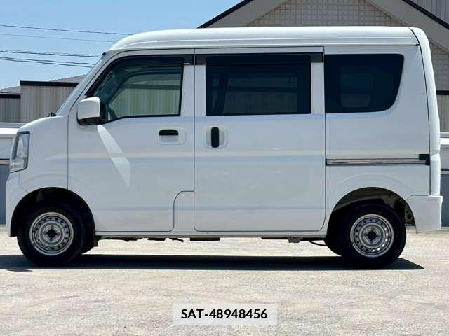 Suzuki EVERY 2017-11 7813375-2