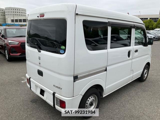 Suzuki EVERY 2018-05 7814089-1